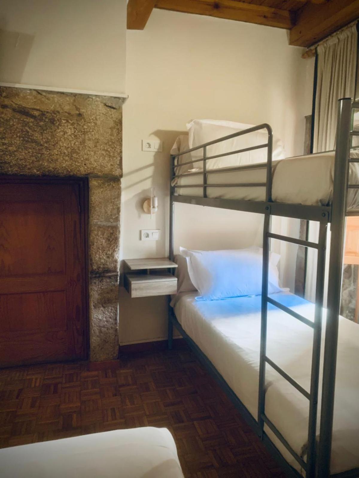 Hostal As Margaritas Santiago de Compostela Ngoại thất bức ảnh