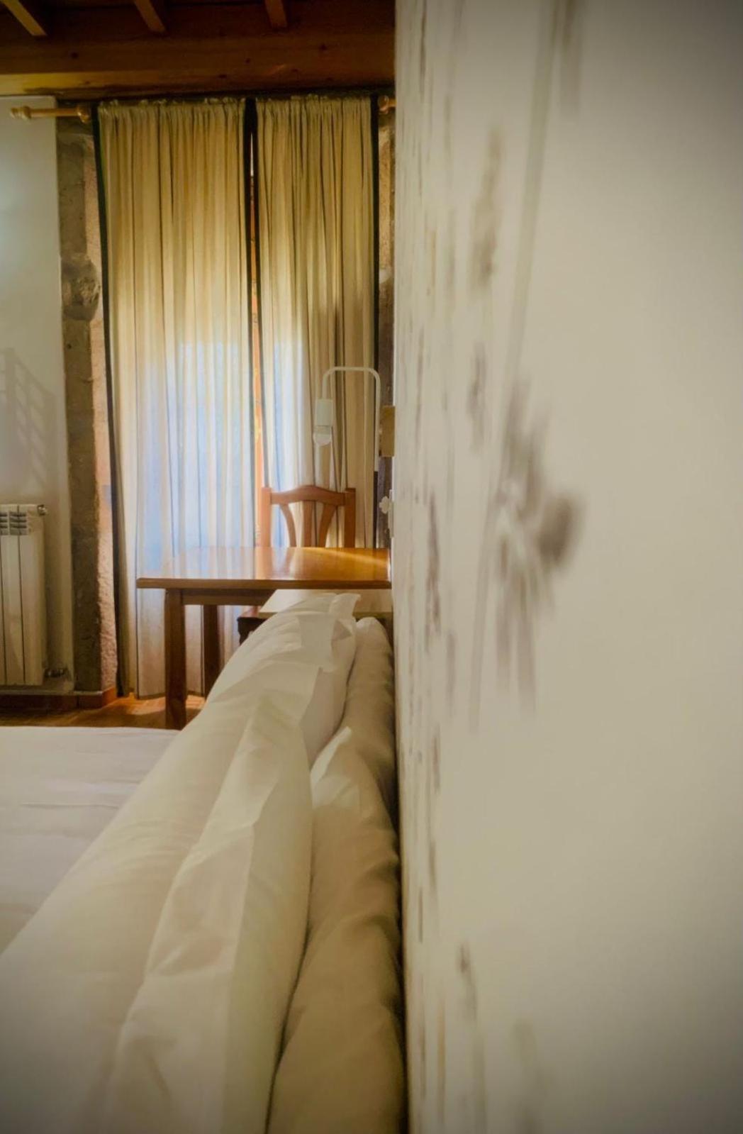 Hostal As Margaritas Santiago de Compostela Ngoại thất bức ảnh